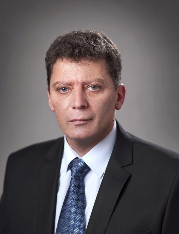 Пътният министър със спешно разпореждане за тунел "Ечемишка"