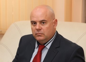 Иван Гешев с нови разкрития за схемата с къщи за гости!