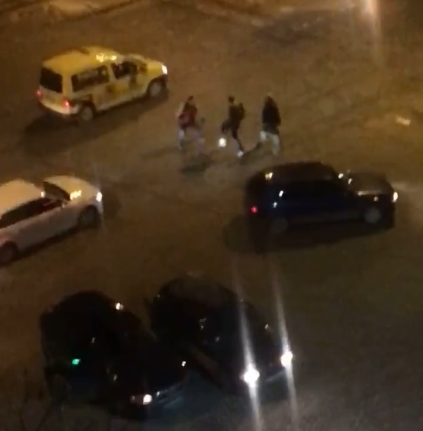 Извънредно и само в БЛИЦ: Жесток среднощен екшън в София! (СНИМКИ/ВИДЕО)
