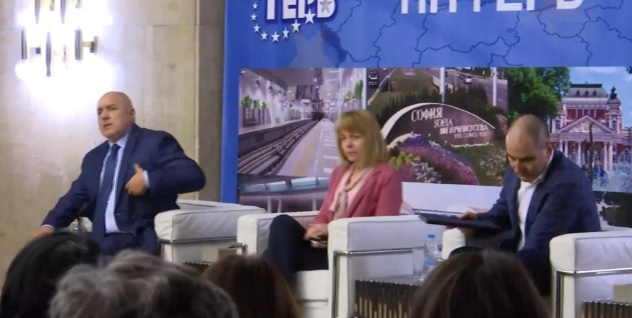 Борисов събра извънредно симпатизантите на ГЕРБ (СНИМКИ/ВИДЕО)