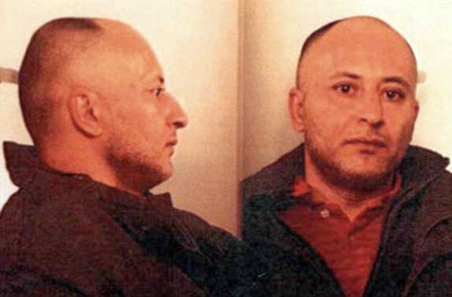 Ужас в Швеция! Клет бежанец от Сирия се оказа жесток екзекутор, ликвидирал седем невинни мъже (СНИМКА 18+)