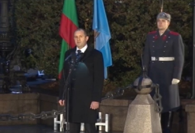 Румен Радев с разтърсваща реч пред паметника на Васил Левски! (ПЪЛНО СЛОВО)