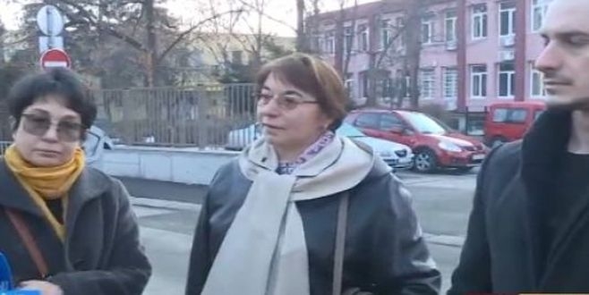 Страх скова „Красна поляна”: Роми нападат децата ни посред бял ден!