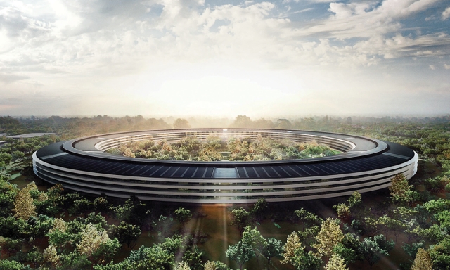 Apple се мести в най-футуристичния офис в света! В него има парк, театър, магазини, кафе и... (ВИДЕО)
