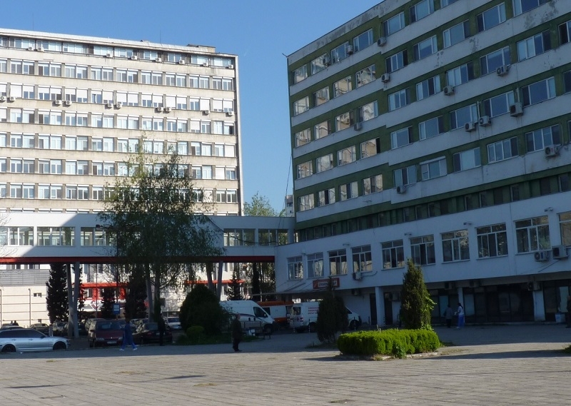 Хирург болница спаси от ампутация и двата крака на бездомник, върна го към живота 
