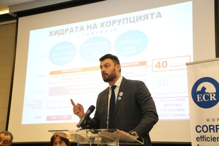 Бареков: Крадци от "Дай, България", поне откраднете всичко от нас, но го изпълнете!