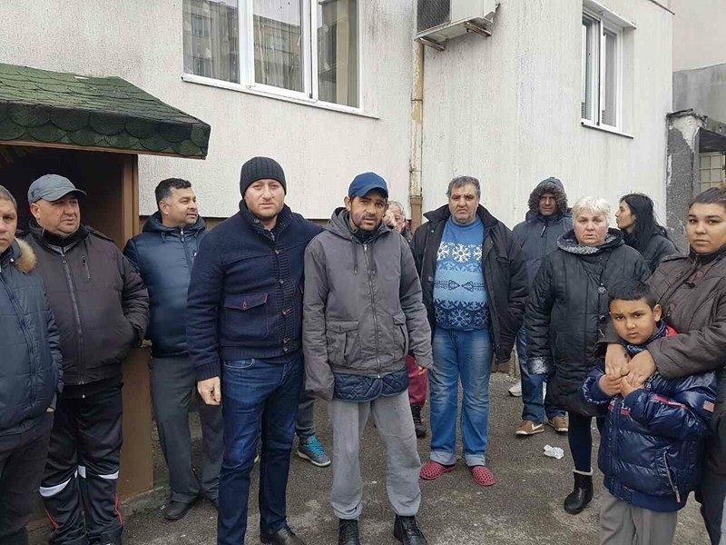 „ДРОМ” сигнализира за среднощен кошмар в София: Скинари, въоръжени с бухалки, ножове и боксове пребиха зверски 38-годишния Илиян (СНИМКИ)