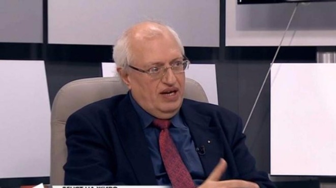 Доц. Спас Спасков скандално: Има личен конфликт между двамата лекари в ”Пирогов” (ВИДЕО)