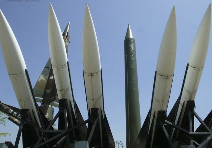 Русия стартира мащабни военни учения