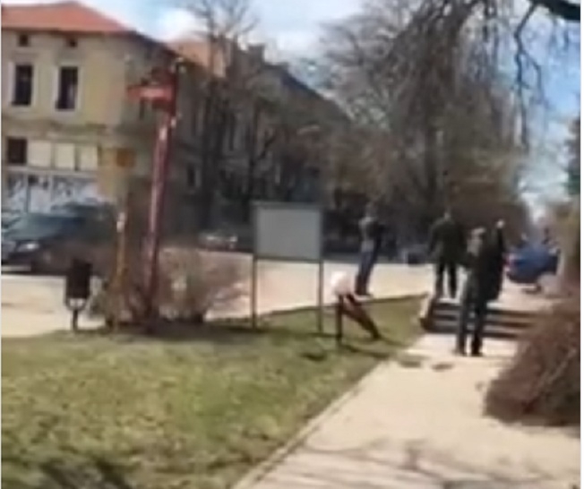 Облечен неглиже и със съпругата си президентът Румен Радев изненада жителите на един български град (ВИДЕО)