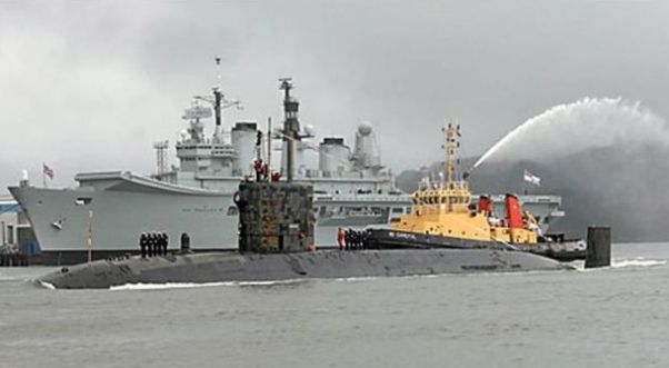 Чертежи на атомна подводница се озоваха в британски благотворителен магазин (СНИМКИ)