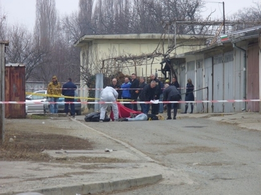 Прокуратурата разследва умишлено убийство за кървавия ужас в Казанлък