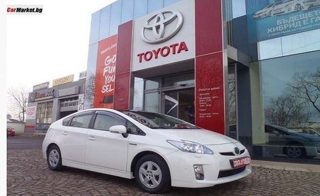 Българският гений край няма! Направихме Toyota Prius на… газ