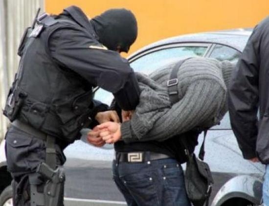 Зрелищен арест: Закопчаха 27-годишния Даниел с пико до автогарата в Поморие
