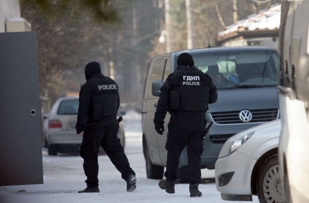 Арестите в ДАИ: Бяха задържани 12 души, а сега само един…