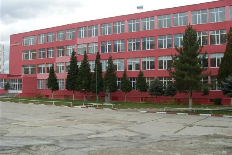 Разбра се кое е детето, затрупано под отломки в Благоевград