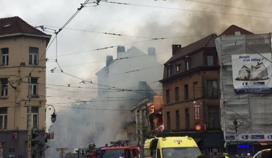 Мощен взрив разтърси Брюксел, има пострадали (СНИМКИ/ВИДЕО)