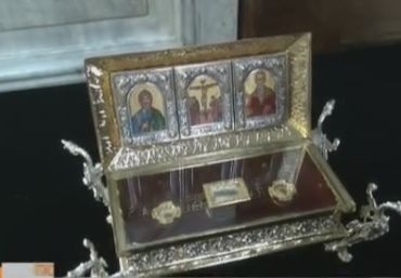 Покланяме се пред частица от Светия кръст в Бургас