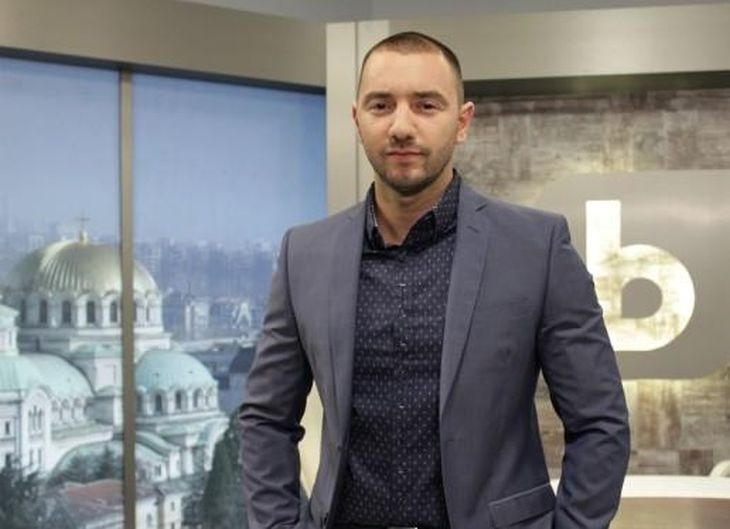 Луд късмет сполетя майката на Хекимян! Спечели големи пари, но той я натиска да мълчи заради...