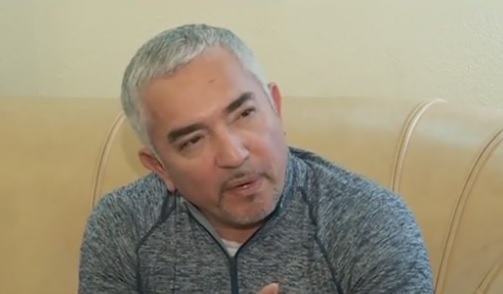 Говорещият с кучета пристигна у нас и изуми всички (ВИДЕО)