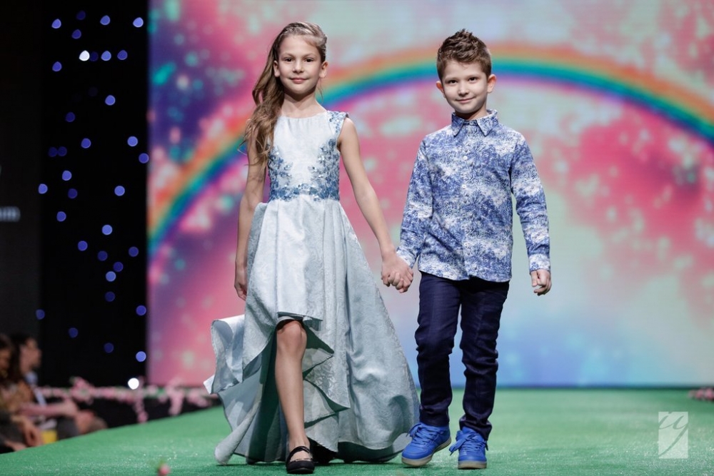 Световна мода на подиума на SOFIA FASHION WEEK SS 2017 (СНИМКИ)