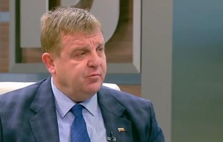 Каракачанов не скри дали ще приеме министерски пост при Нинова и застана плътно зад Радев! 