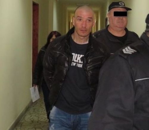 Боксерки с амфети измъкват от затвора дилъра Авантажа?