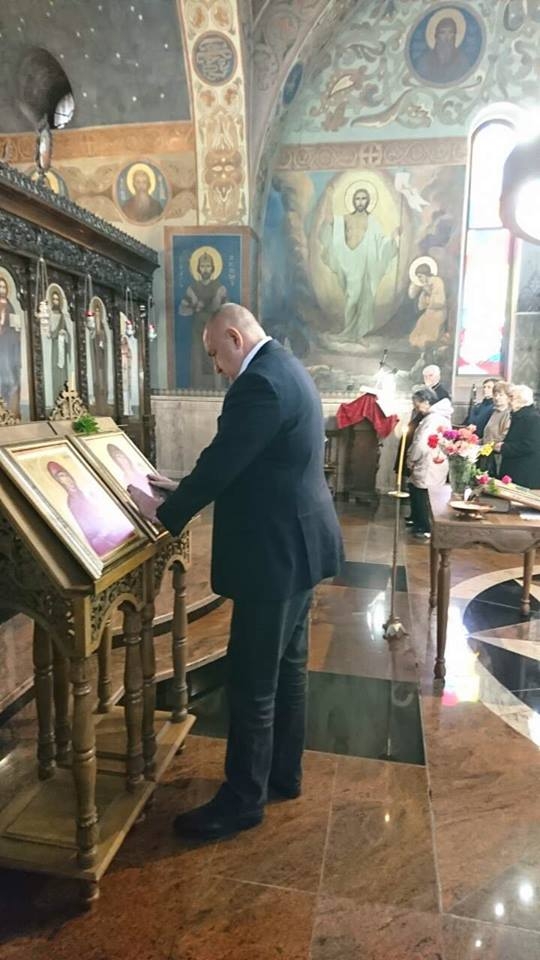 Първо в БЛИЦ! Борисов отиде да се помоли и призна за какво мечтае! (СНИМКИ)
