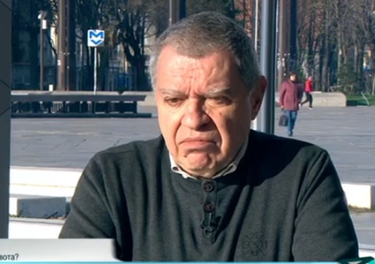 Проф. Константинов мрачно разби градските десни: Много силно ритнаха 4 пъти един и същи камък, 25 техни мандата отидоха в канализацията