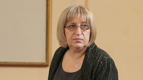 Изненада! Цецка Цачева вън от парламента? 