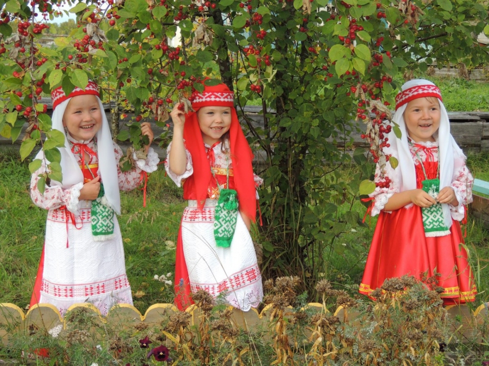 Работи се усилено! Броят на многодетните семейства в Русия с 25% повече за 6 години