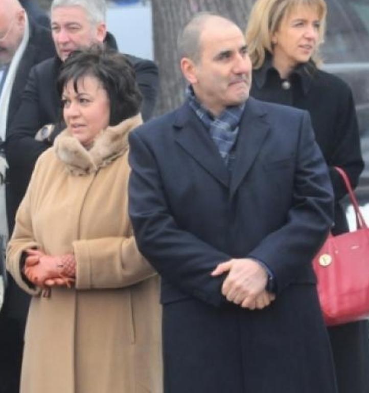 Цветанов и Нинова в остра битка за това кой ще управлява България! Намесен бе и разстреляният Христов