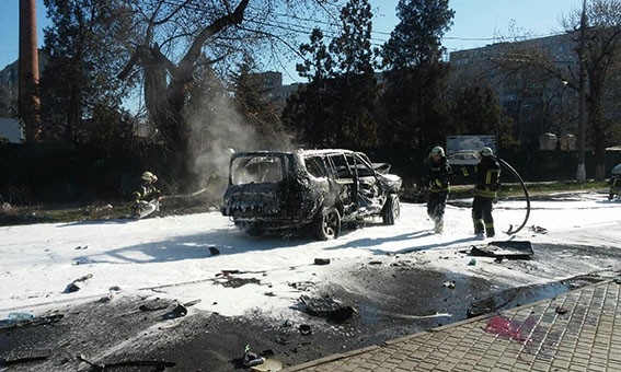 Мощен взрив в Мариупол уби полковник от СБУ на Украйна, Киев се закани бързо да отмъсти на опълченците (ВИДЕО) 