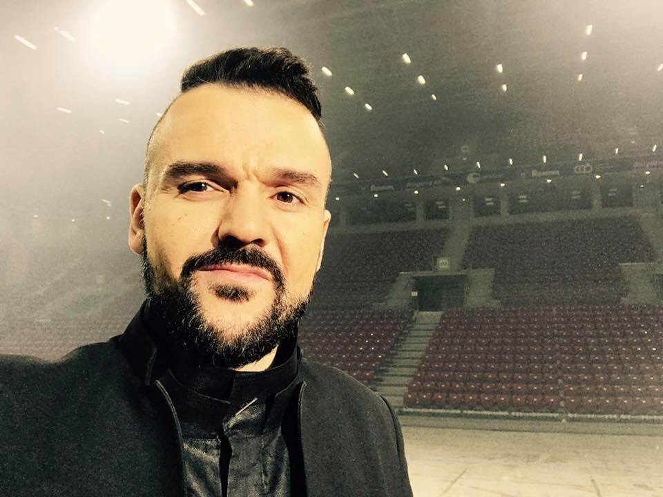 Влади Ампов - Графа съобщи много хубава новина от семейството си 