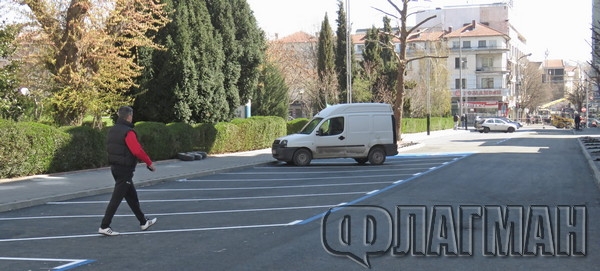 Бургазлии в потрес! Шокирани са от подновена пътна маркировка, защото ... (СНИМКИ)