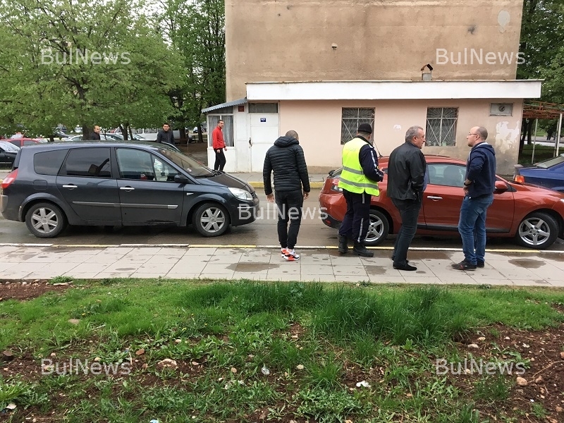 Сеир в Северозапада: Пепи Ченгето забърка куриозно меле, последвано от селски бой (СНИМКИ)