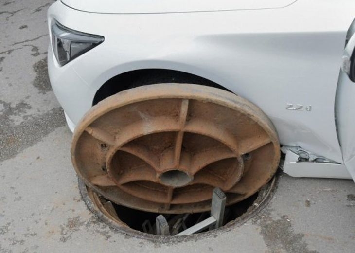 Софиянка подкара Infiniti насред центъра на столицата и сега съжалява горчиво (СНИМКИ)