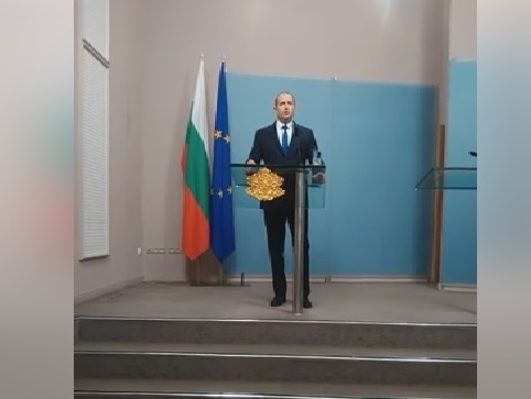 Румен Радев с много силно обръщение след скандала с искането за уседналост на българите в чужбина (ВИДЕО)