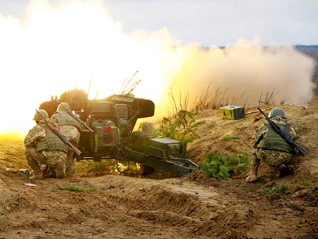 Украинските военни атакуваха Донецк с артилерия