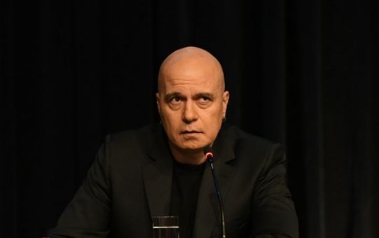 Слави и екипът му обясняват за поредния скандал с bTV 