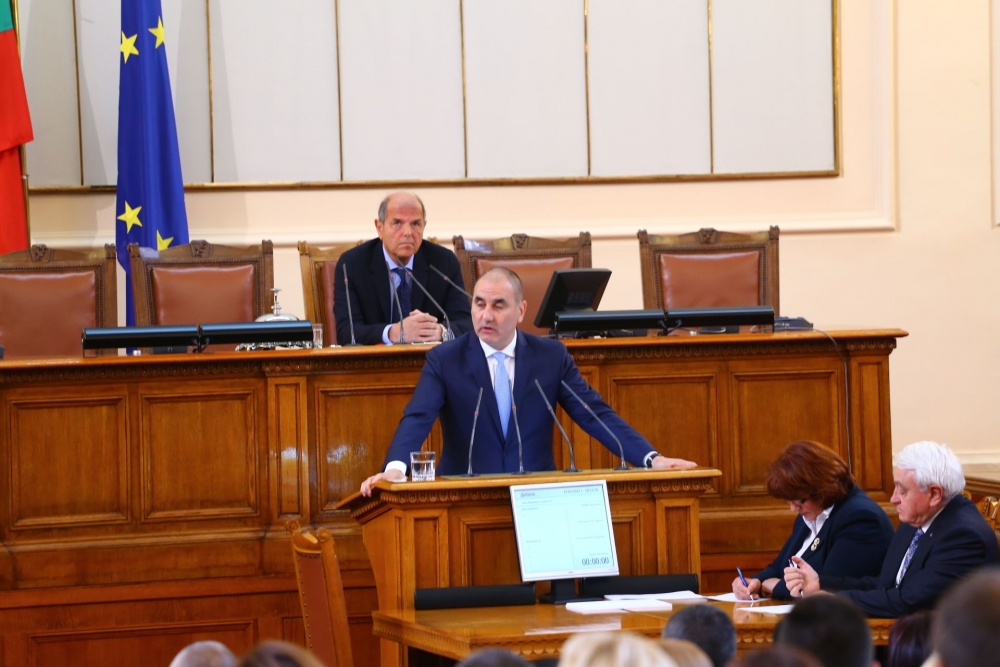 Цветанов протегна ръка към БСП в първата си реч от трибуната на 44-ото НС