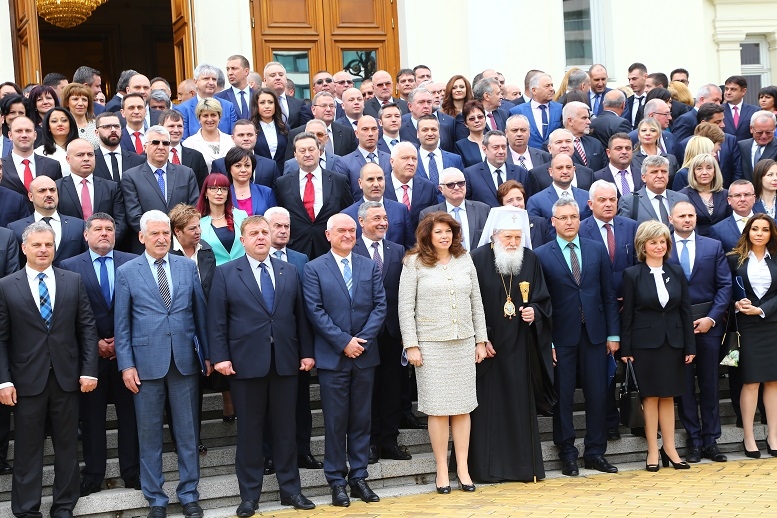 Първа „люспа“ в парламента