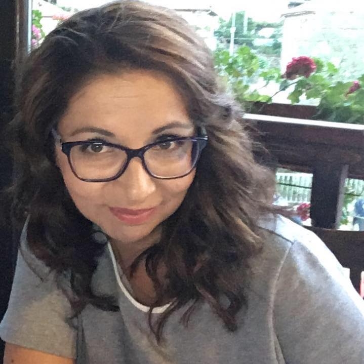 Скандалът бушува! Дарина Сарелска с неочакван ход по време на пресконференцията на Слави и Васил (СНИМКА)