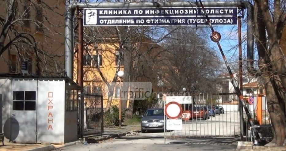 Паника в Пловдив! Деца от две забавачки се натровиха с храна