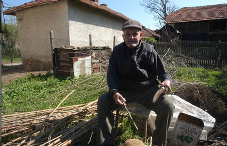 Граф на 100 години живее в монтанско село