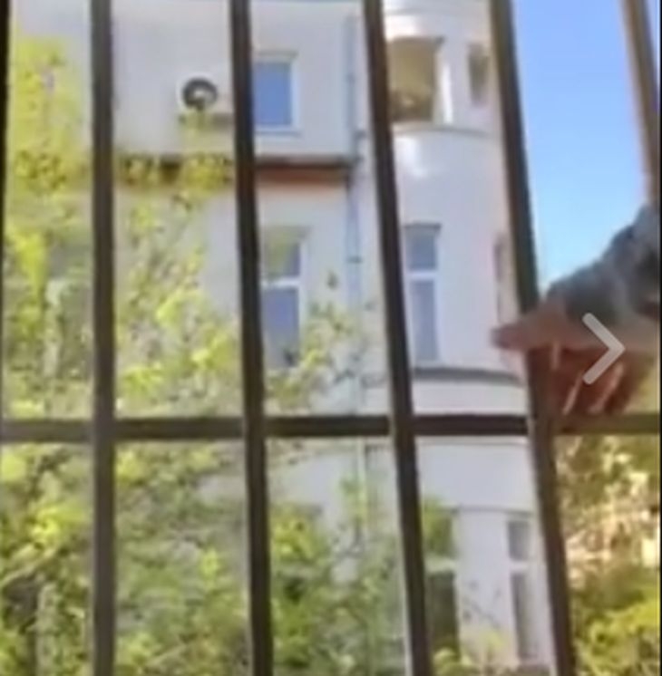 Само в БЛИЦ! Ученици пуснаха ВИДЕО от стаята си по математика, което шокира мрежата