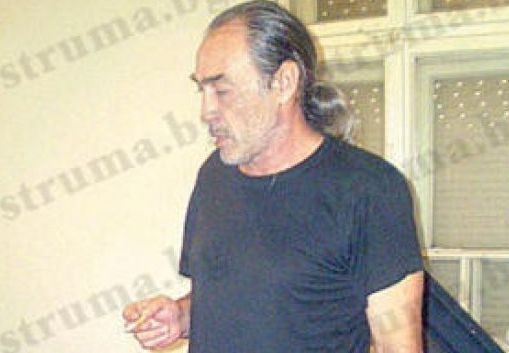 Линейка литна към затвора в Бобов Дол заради наркодилъра Лапачо, повали го...