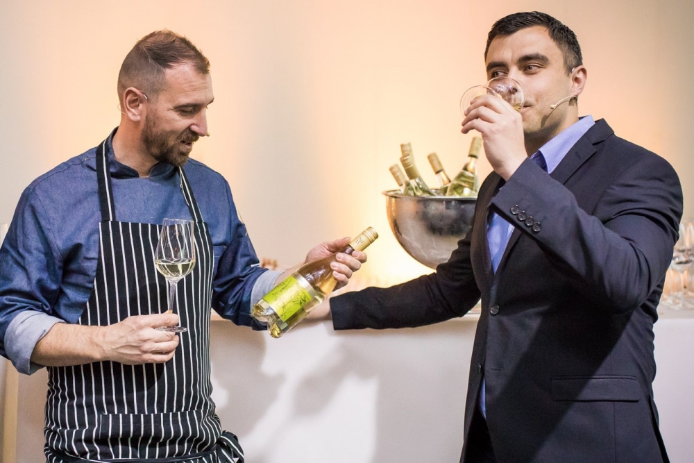 New Bloom Winery представи новите си вина с мултисетивна вечеря (СНИМКИ)