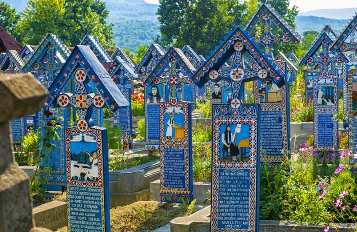 Невероятно, но факт! В Европа има весело гробище (СНИМКИ)