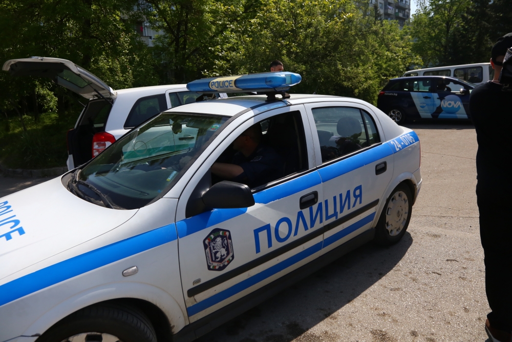 Шуменец бра билки в покрайнините на града, но помисли, че е намерил нещо страшно